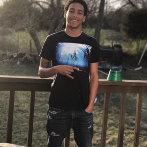 Meet your Posher, Jamill